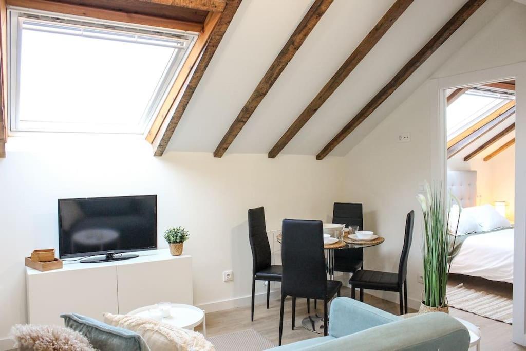 Designer Duplex In The Center Apartamento Santander